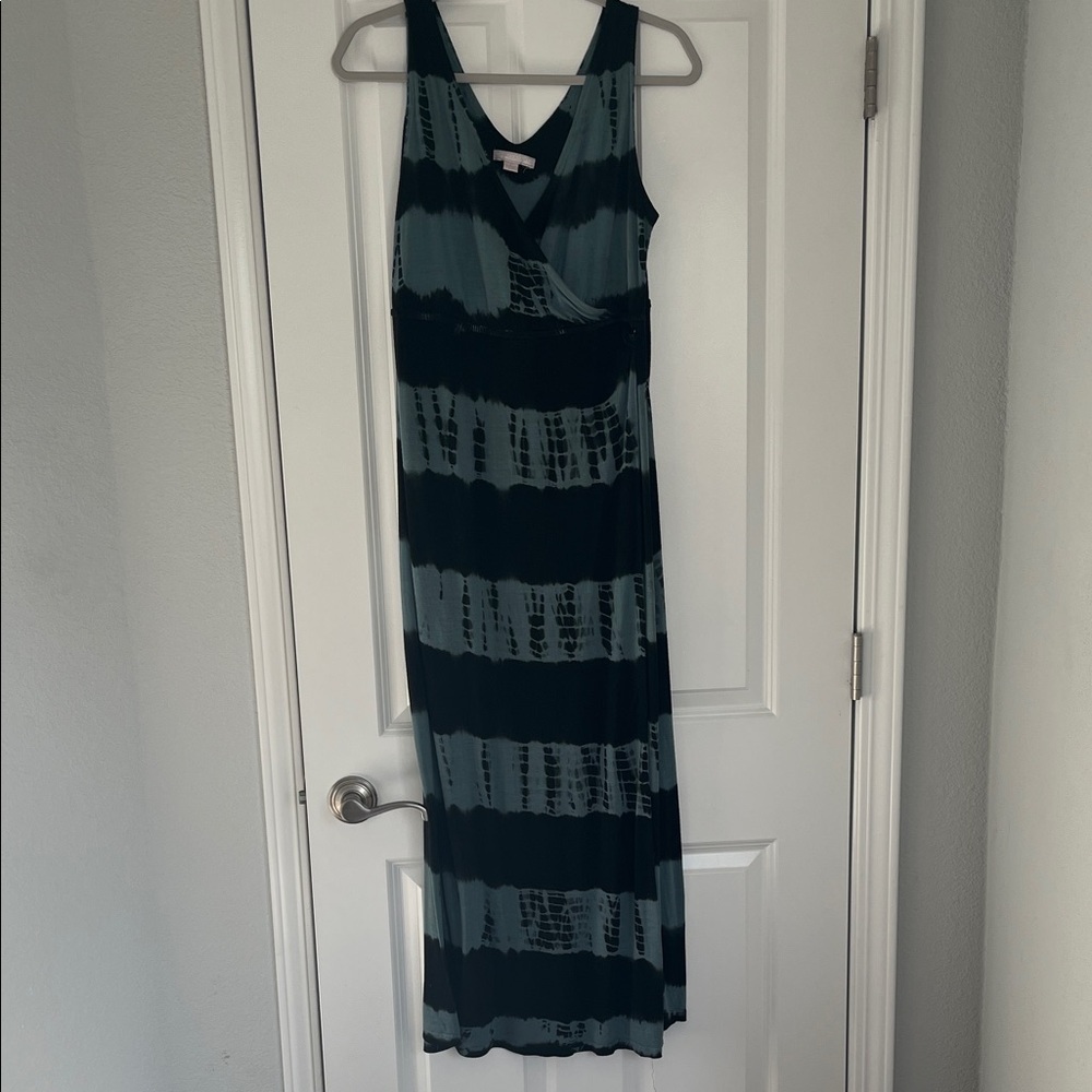 Romeo & Juliet Couture Teal and Black Maxi Dress